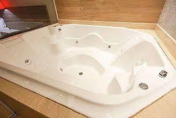 Motel Replay Guarulhos Adults Only Экстерьер фото
