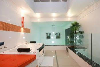Motel Replay Guarulhos Adults Only Экстерьер фото